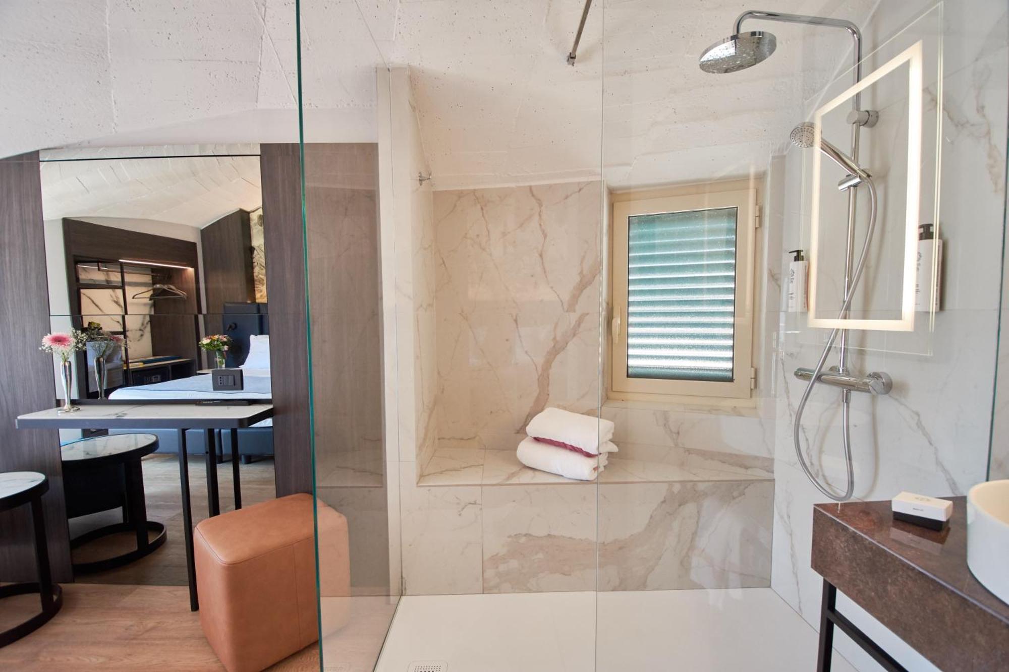 Leonessa Hotel Volla (Naples)
