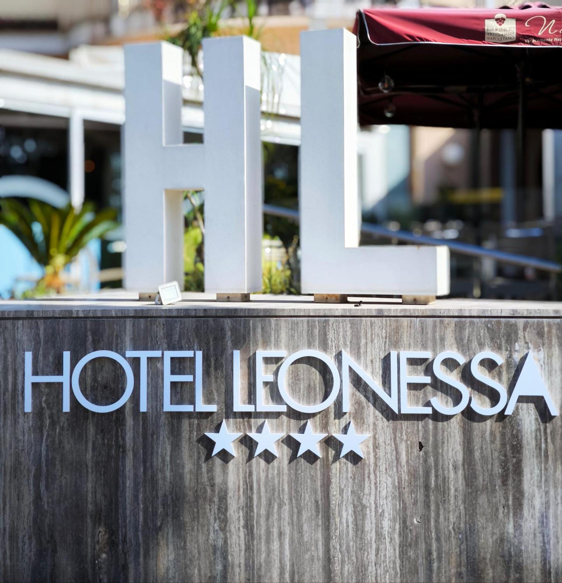 Leonessa 4* Volla (Naples)